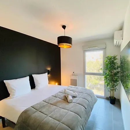 Marcenac - T2 En Residence, Clim, Parking, Terrasse Apartament *